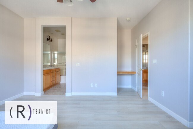 Building Photo - A Stunning Two-Story 2 Bed 2 Bath Home nea...