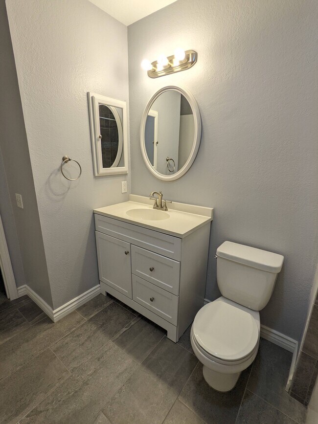 Building Photo - 7962 Mission Center Ct