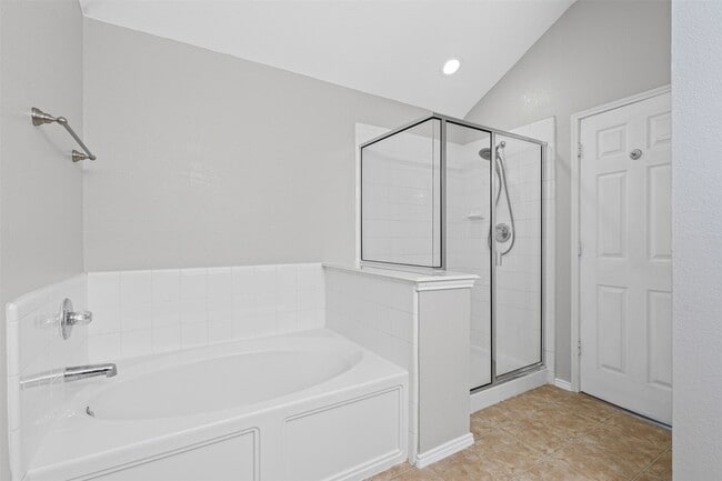 Building Photo - 2702 Shilo Ct