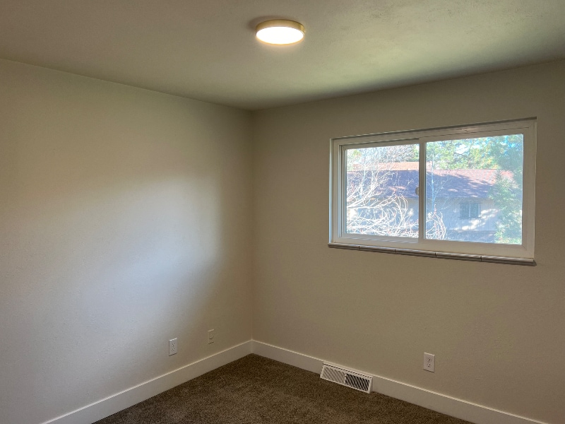 Building Photo - 8834 E Radcliff Ave