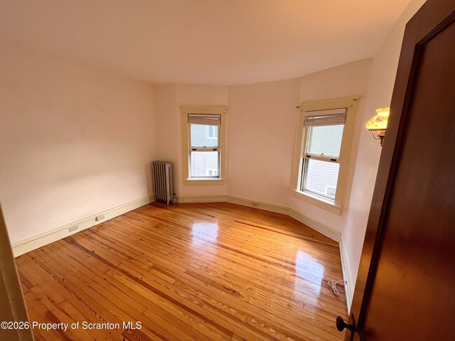 Building Photo - 1707 Monroe Ave