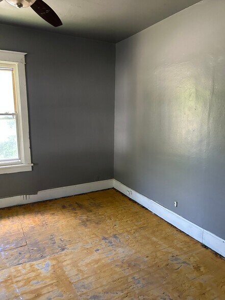 Building Photo - 1405 N 54th St