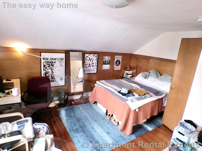 Building Photo - 26 Dover St