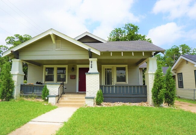 Building Photo - 3 Bed 1.5 Bath in Pleasant View Addition NW OKC