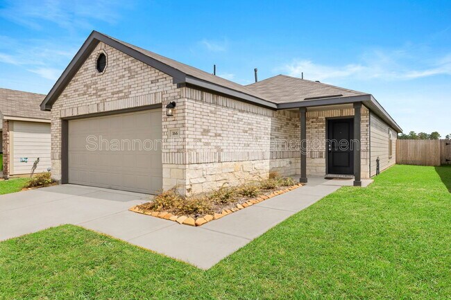 Building Photo - 166 Sterling River Ln