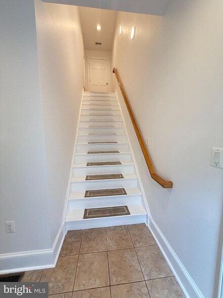 Building Photo - 11325 Wicomico Oaks Pl