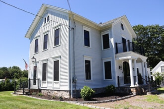 Building Photo - 374 Grassy Hill Rd