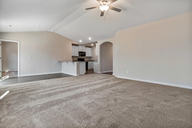 Building Photo - Available on July 10! Modern Comfort Meets Outdoor Adventure – Stunning 1-Story Home Near Downtow...