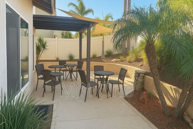 Building Photo - 2968 Coral St