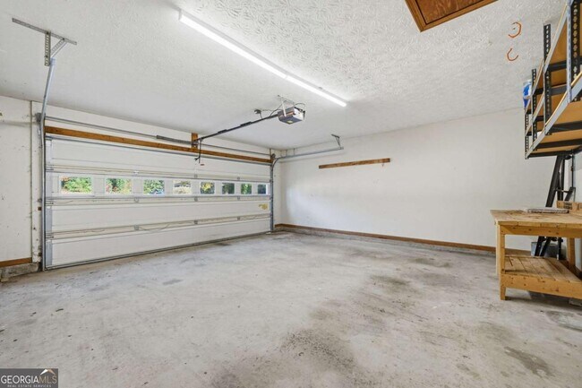 Building Photo - 3070 Bugle Dr