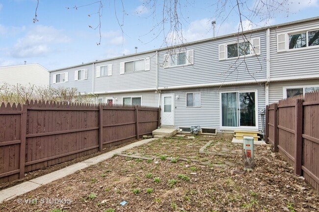 Building Photo - 452 Mallview Ln