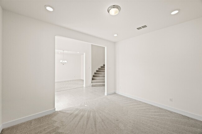 Building Photo - 4906 Sabine Terrace Dr