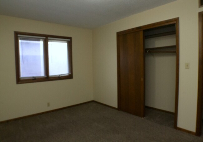 Building Photo - 2318 C St