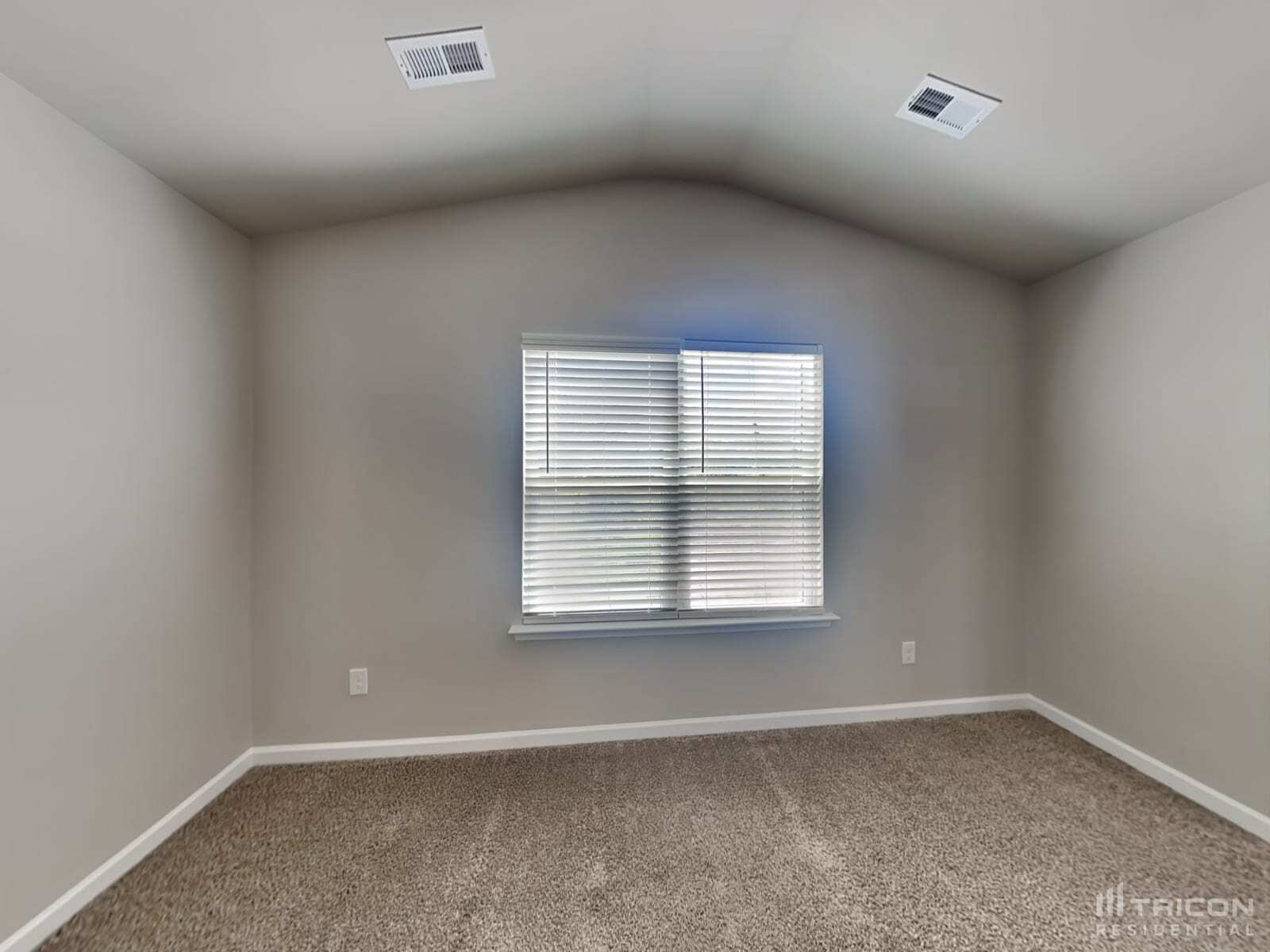 Building Photo - 134 Spring Knoll Dr