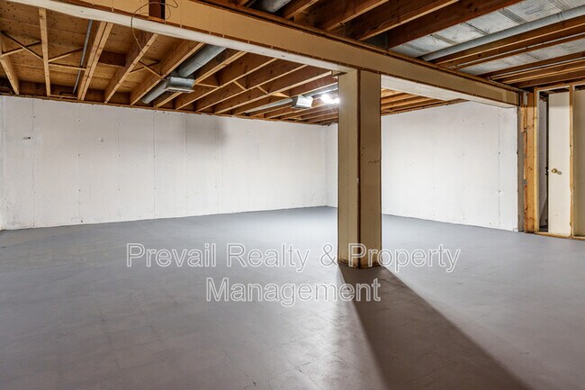 Building Photo - 5418 Tam O Shanter Dr