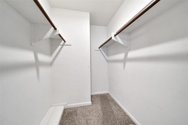 Building Photo - 6409 Burgoyne Dr.