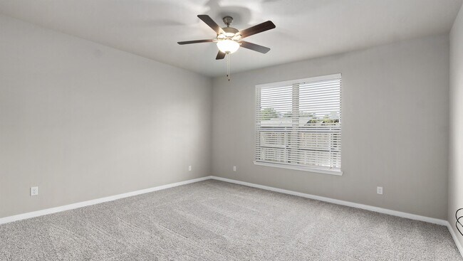 Building Photo - 3007 Stevens Dr