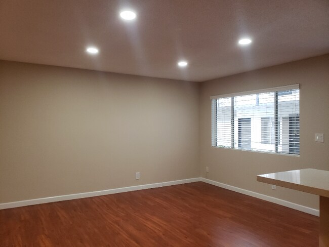 Building Photo - 20810 Amie Ave