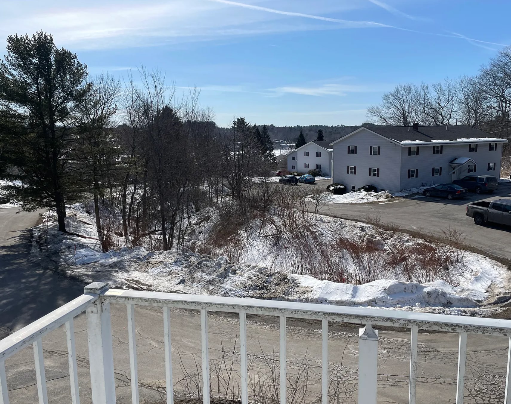 Building Photo - 824 State St