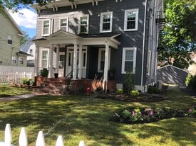 Building Photo - 361 Belleville Ave