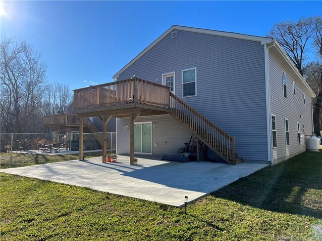 Building Photo - 168 Peabody St