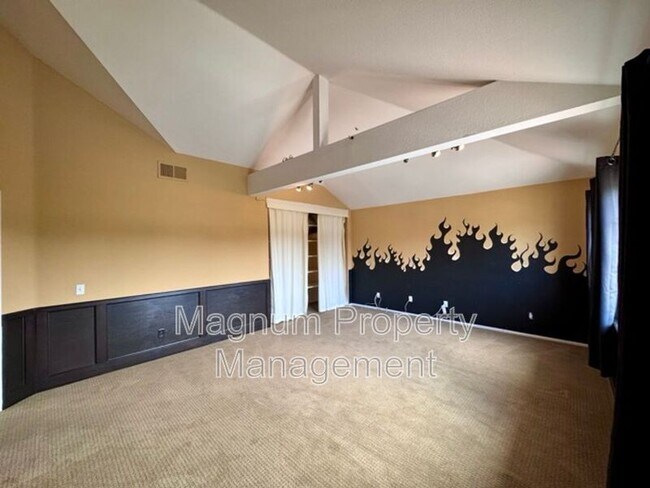 Building Photo - 30152 Corte Carrizo