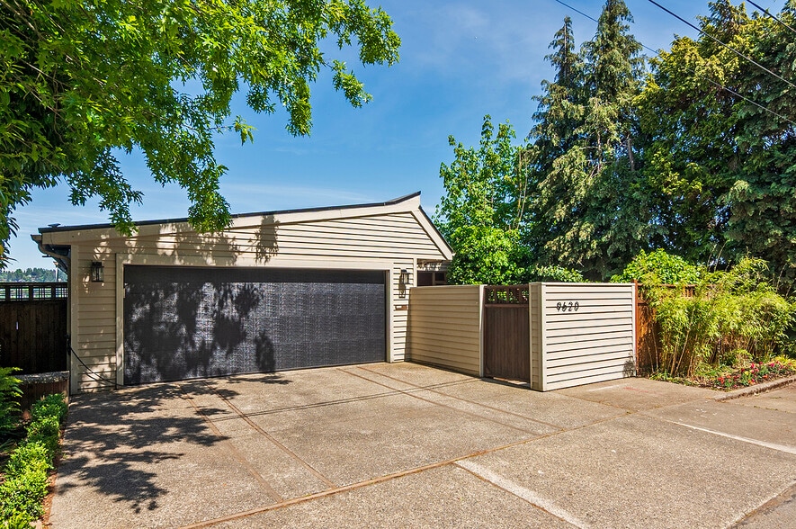 Building Photo - 9620 Rainier Ave S