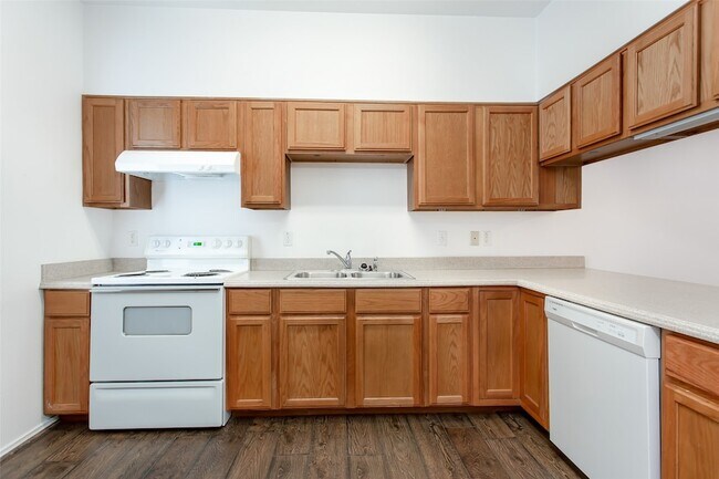 Building Photo - 4717 Virginia Ave