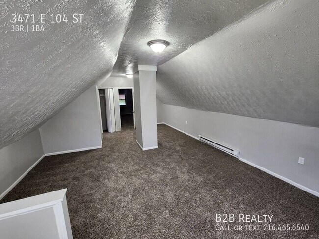 Building Photo - 3471 E 104th St