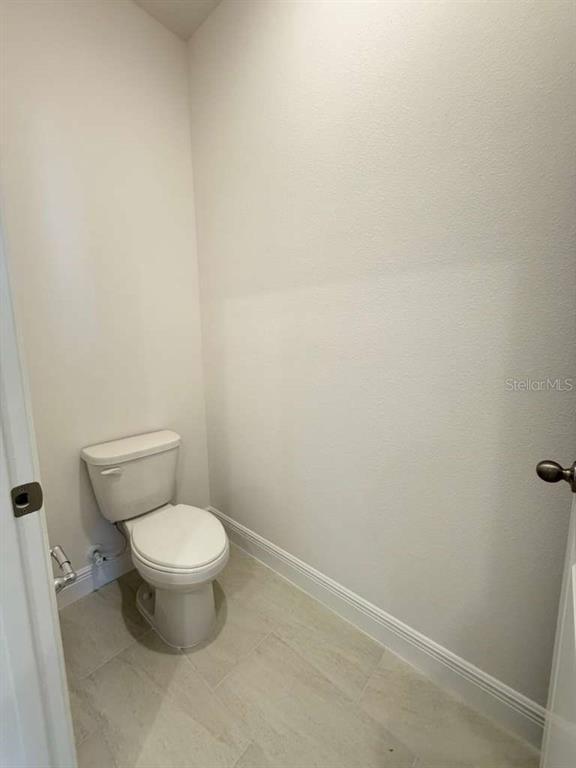 Building Photo - 2265 Hen Rd