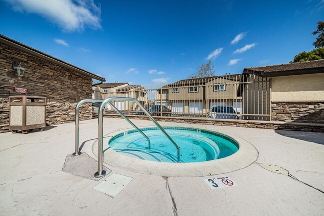 Building Photo - Stunning 2 Bedroom, 2 Bath Home in a Secure Gated Community in Oceanside - Your Dream Home Awaits!