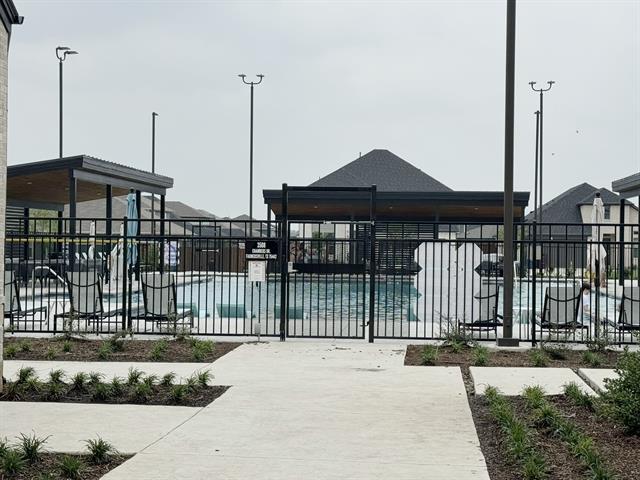 Building Photo - 3705 Ray Roberts Dr