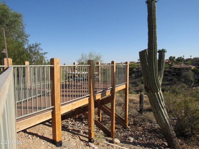 Building Photo - 15759 E Echo Hill Dr