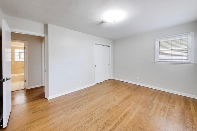 Building Photo - 8212 W Walsh Ln