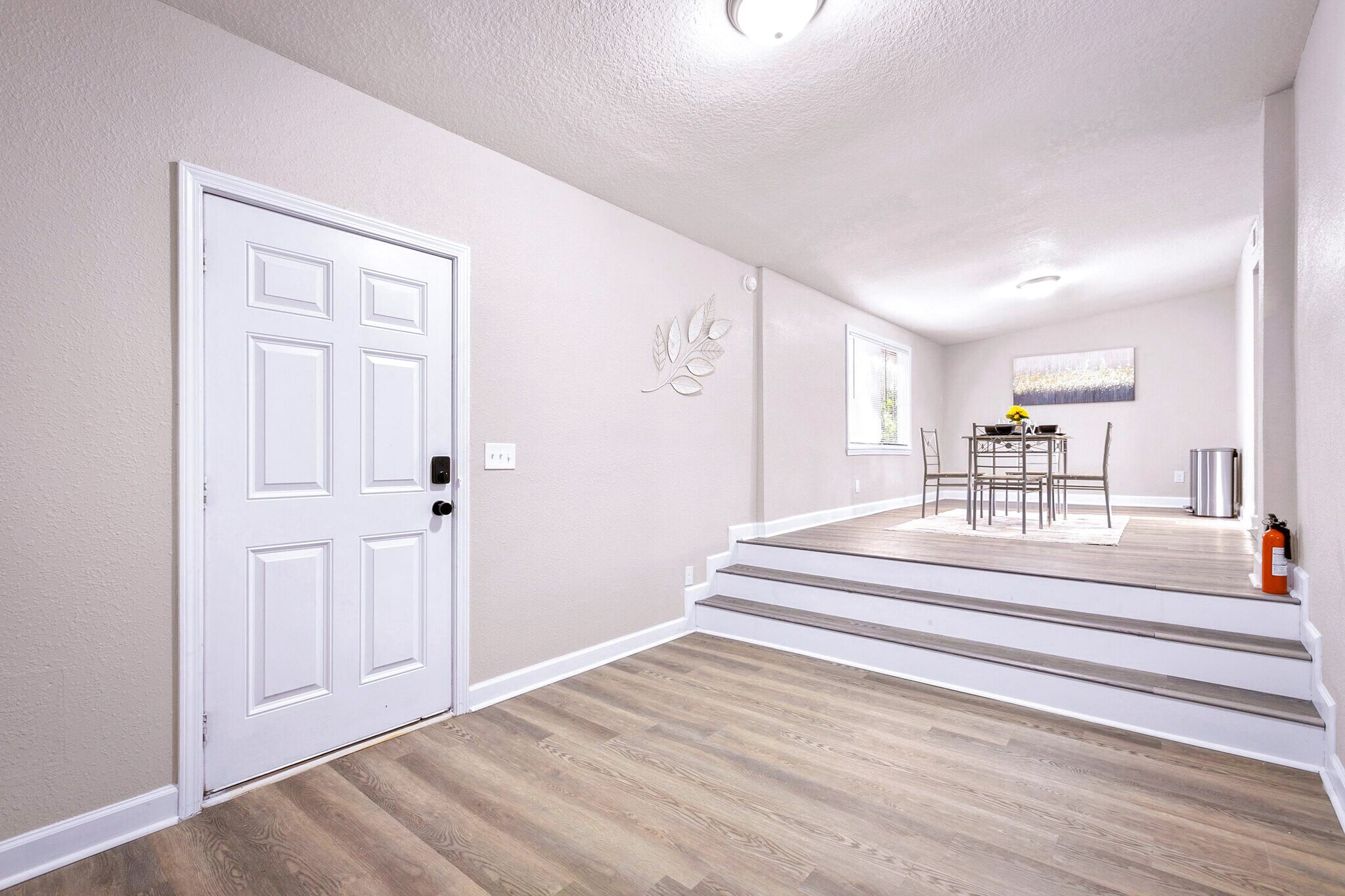 Building Photo - 7530 Bloxham Ave