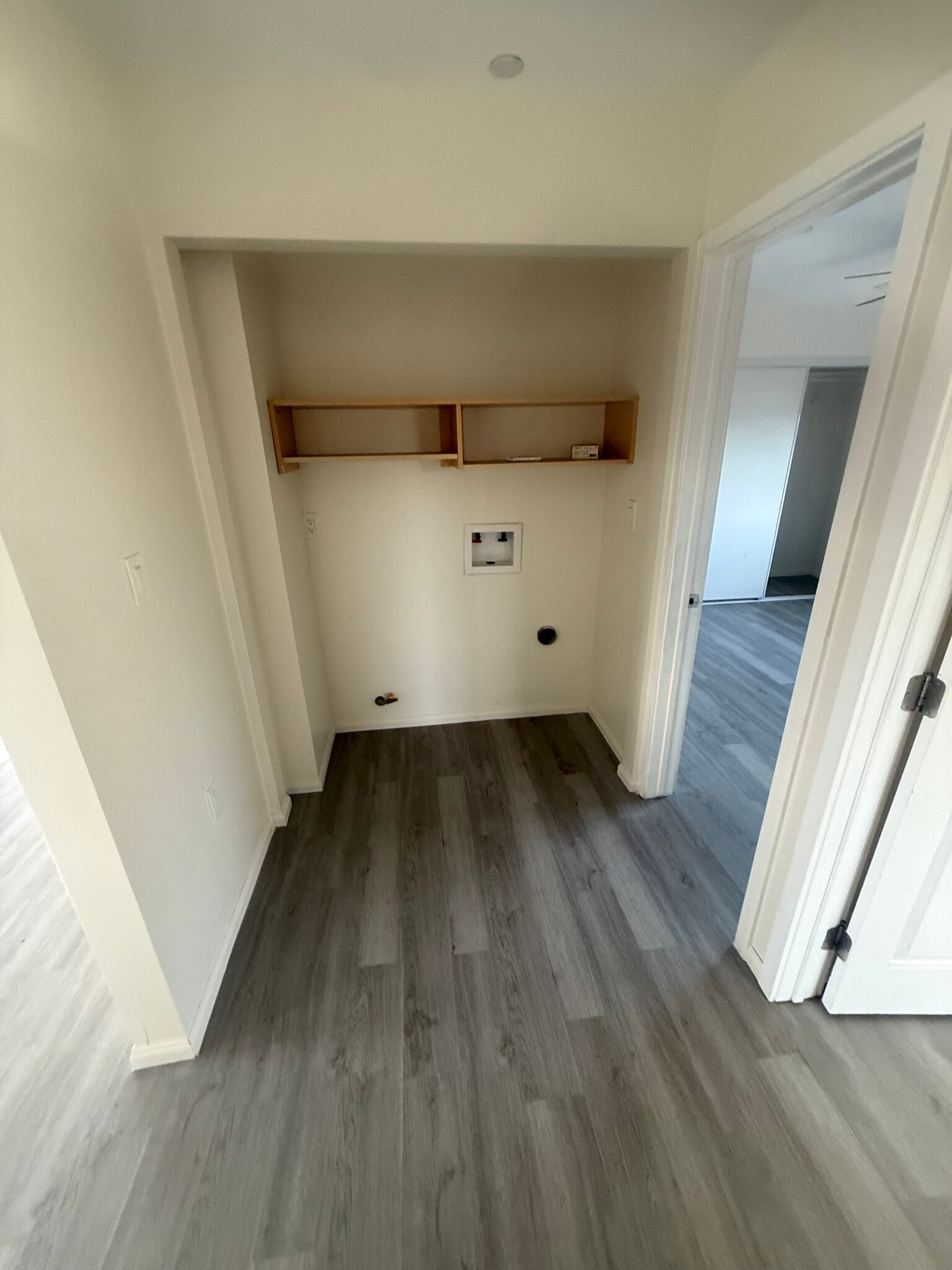 Building Photo - 4070 Newton Ave