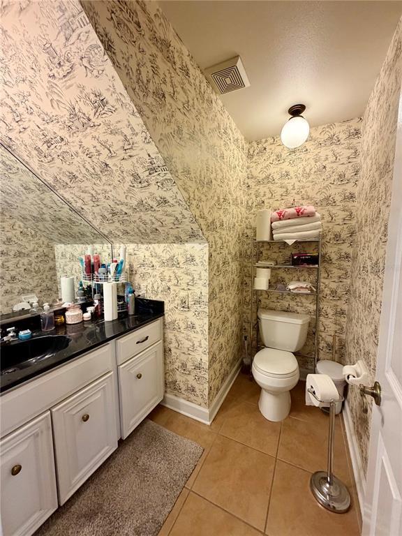 Building Photo - 235 Hartridge Hills Dr