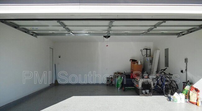 Building Photo - 37 Maravista Ave
