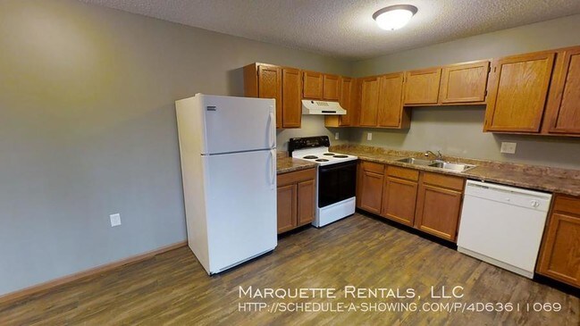 Building Photo - 2445 Werner St