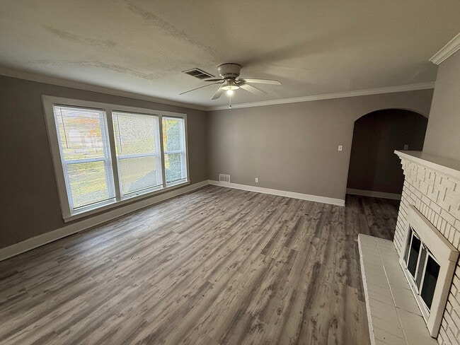 Building Photo - 2910 Mexico Gravel Rd