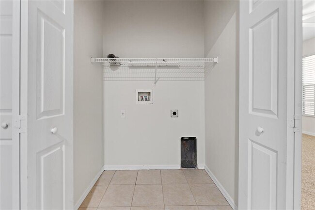 Building Photo - 14055 Waterville Cir