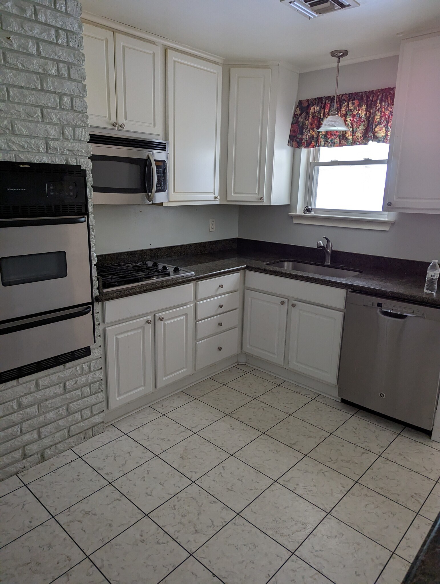 Building Photo - 3016 Belmont Plz