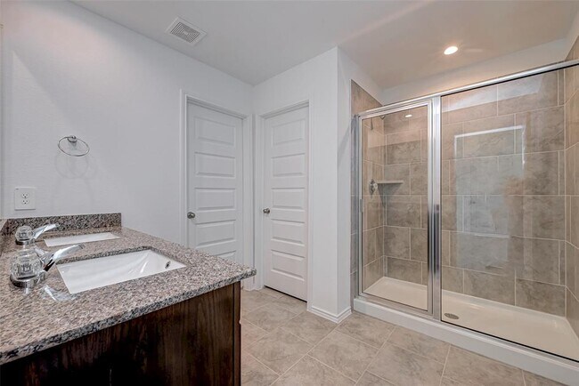 Building Photo - 1123 Lipizzan Ln