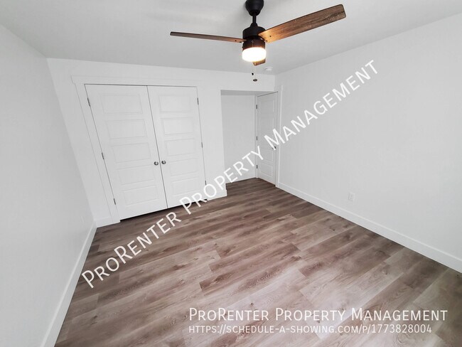 Building Photo - 1509 W 450 S
