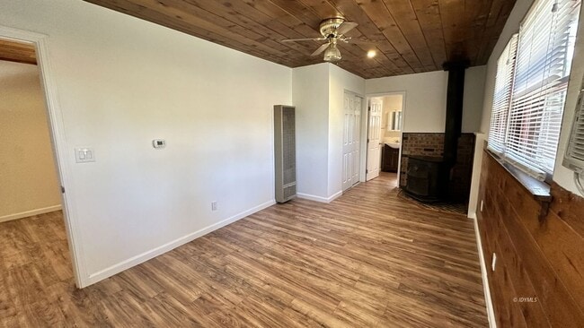 Building Photo - 54365 Pine Crest Ave
