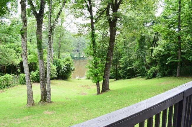 Building Photo - 1610 E 27th Ave