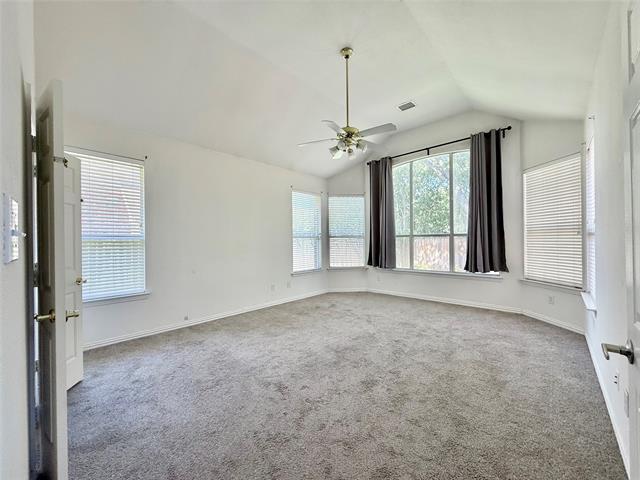 Building Photo - 17712 River Chase Dr