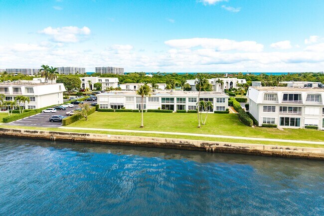 Building Photo - 2170 Ibis Isle Rd