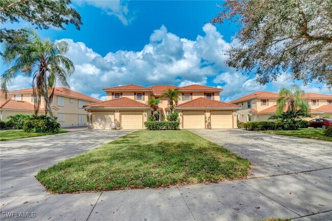 Primary Photo - 280 Robin Hood Cir