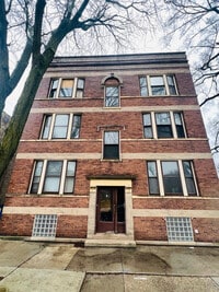 Building Photo - 1045 E 73rd St